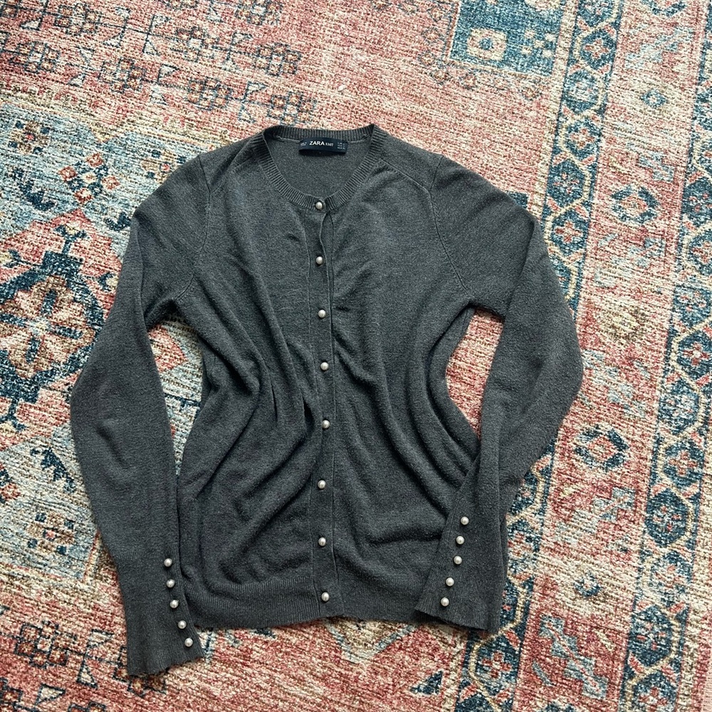 Gray knit beaded cardigan from Zara